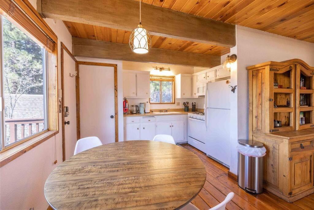 Amazing Cabin - Close To Ski Resort And Village Big Bear Lake Bagian luar foto