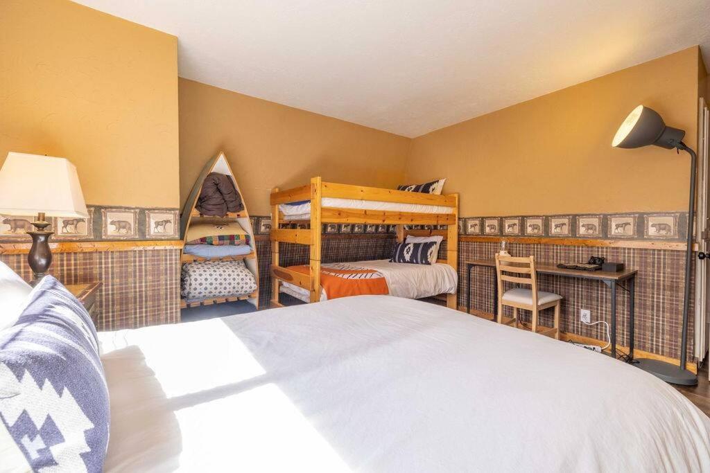 Amazing Cabin - Close To Ski Resort And Village Big Bear Lake Bagian luar foto