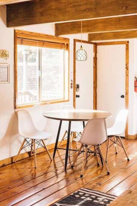 Amazing Cabin - Close To Ski Resort And Village Big Bear Lake Bagian luar foto